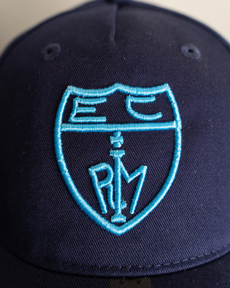 GORRA MARINO ESCUDO BORDADO